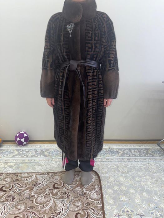 Норковая шуба в отличном состоянии