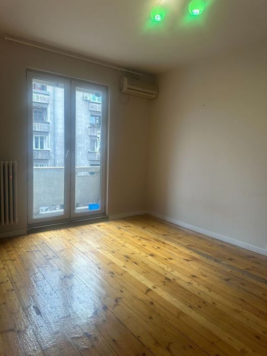 Дава се под наем Офис в София, Център - 80 кв.м за 747.66 € - Снимка #3