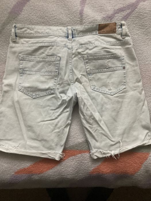 2 броя дънки Terranova и D&G за 12 лева