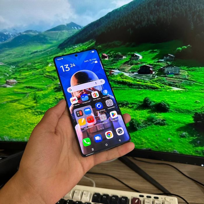Infinix Note 50 Pro karobka flagman madel