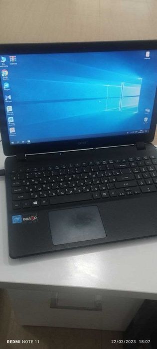 Noutbuk Acer sotiladi operatifka 8 xotira 512
