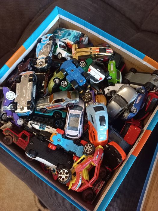 Метални коли големи и малки,Маккуин, hot wheels