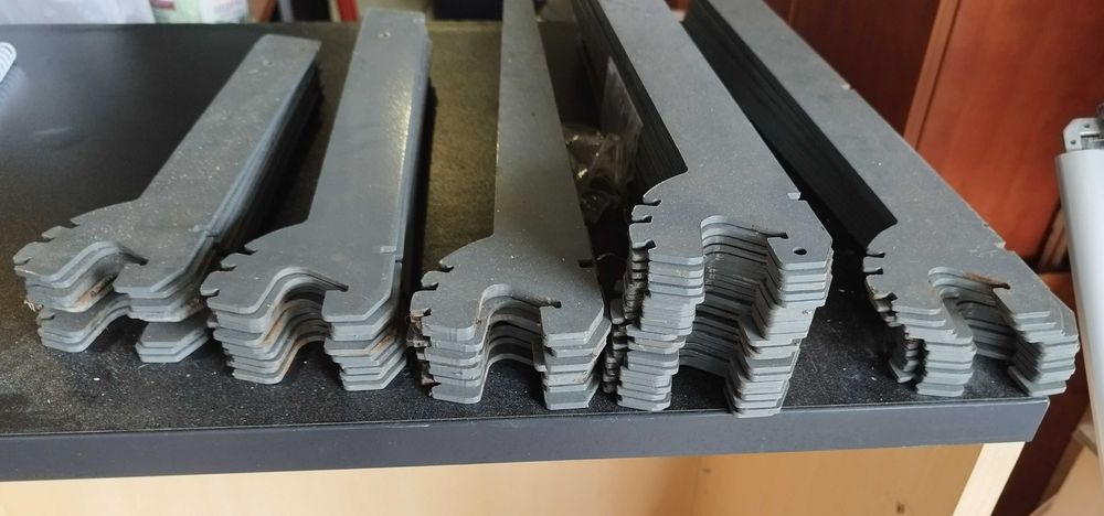 Рафтоносачи за крайстенни и островни стелажи използвани 34бр.