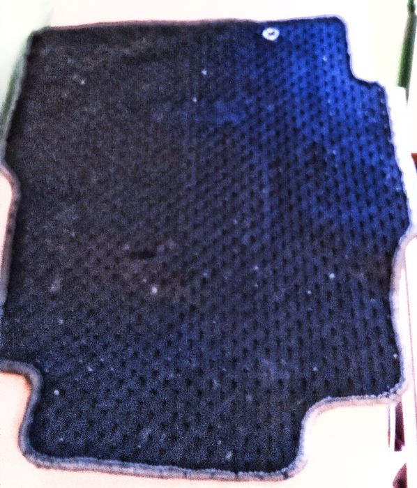 Срочно Три Коврика на Хонду Црв