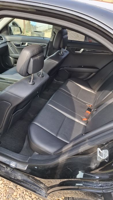 Mercedes-Benz C class w204