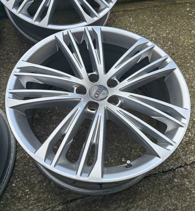 Джанти за Ауди 20' 8.5j e30