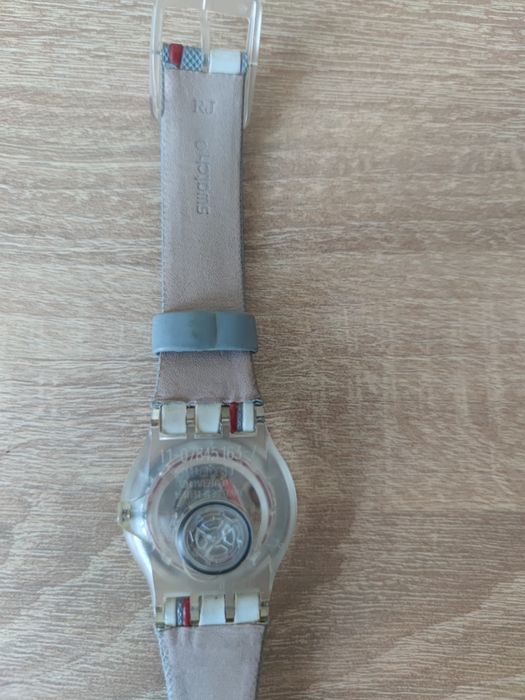 Ceas Swatch Snowpass Swiss Made pentru ski sau plati