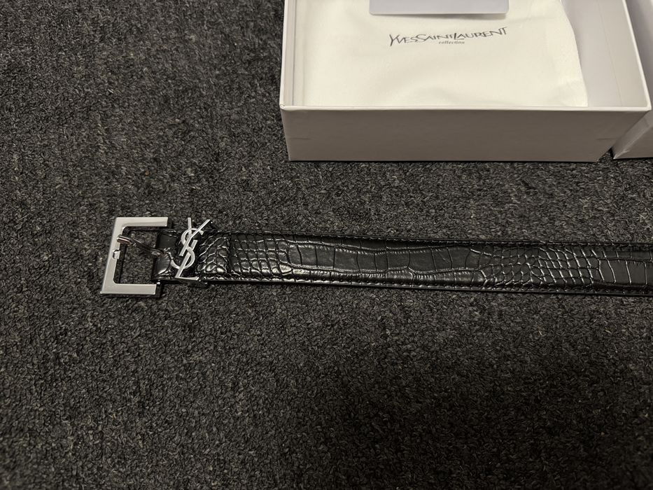 Curea Yves saint laurent tip crocodil