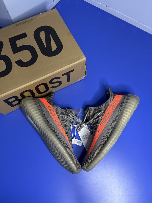 Yeezy 350v2 Beluga