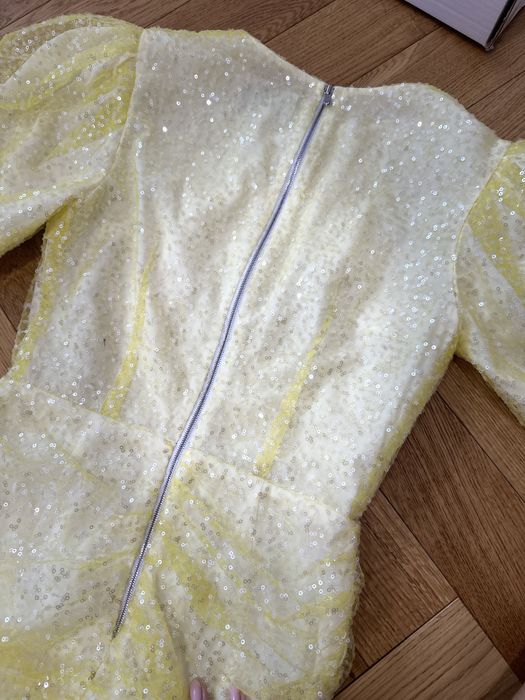 Поатье в желтом цвете Post Meridiem