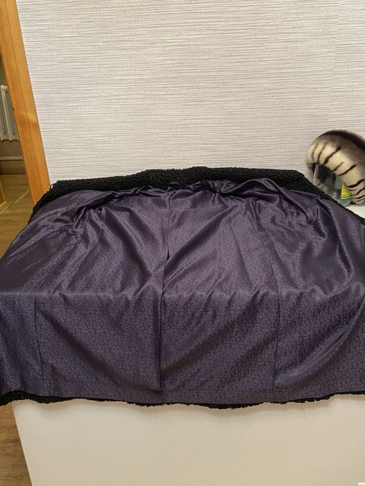 Шуба каракулевая