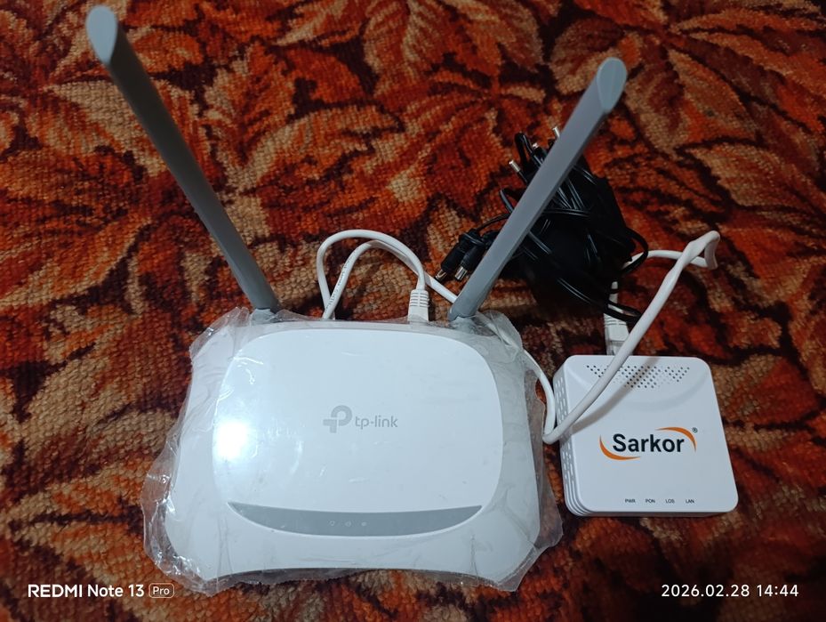 Продаётся роутер wi-fi почти новый