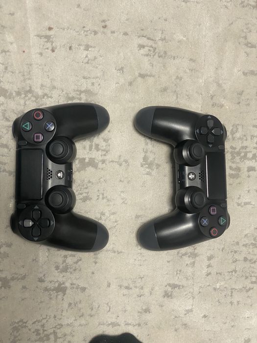 PlayStation 4 slim 1 TB