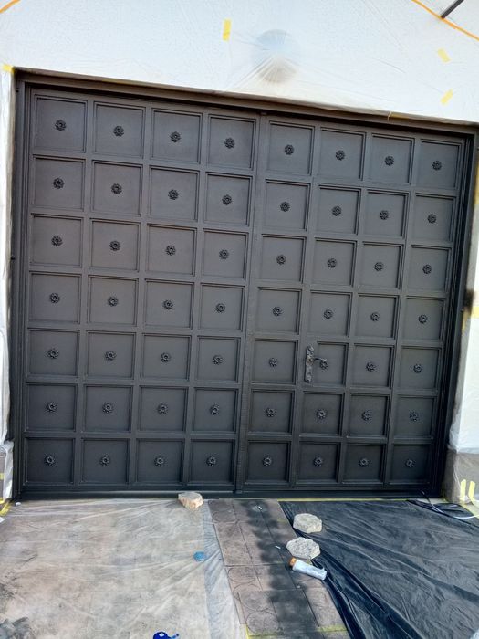 Darvoza reshyotkalarga kraska sepamiz