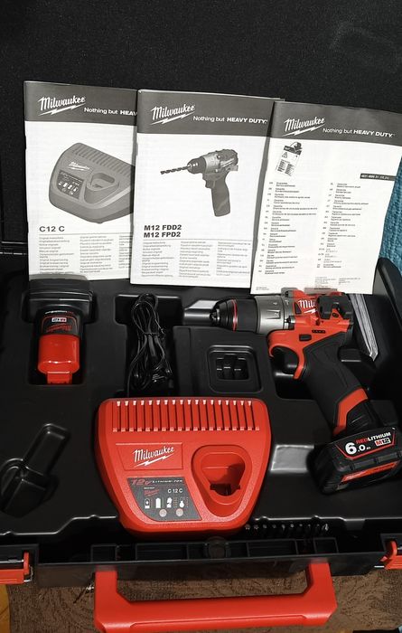Винтоверт ударен Milwaukee M12 FPD2