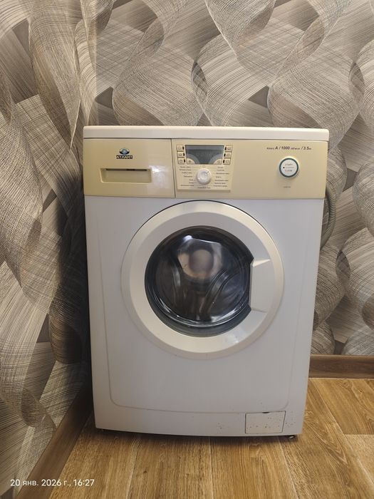 Машинка стиральная