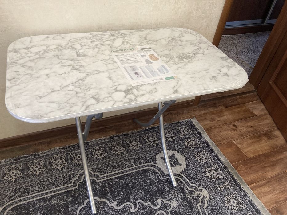 стол со стульями
