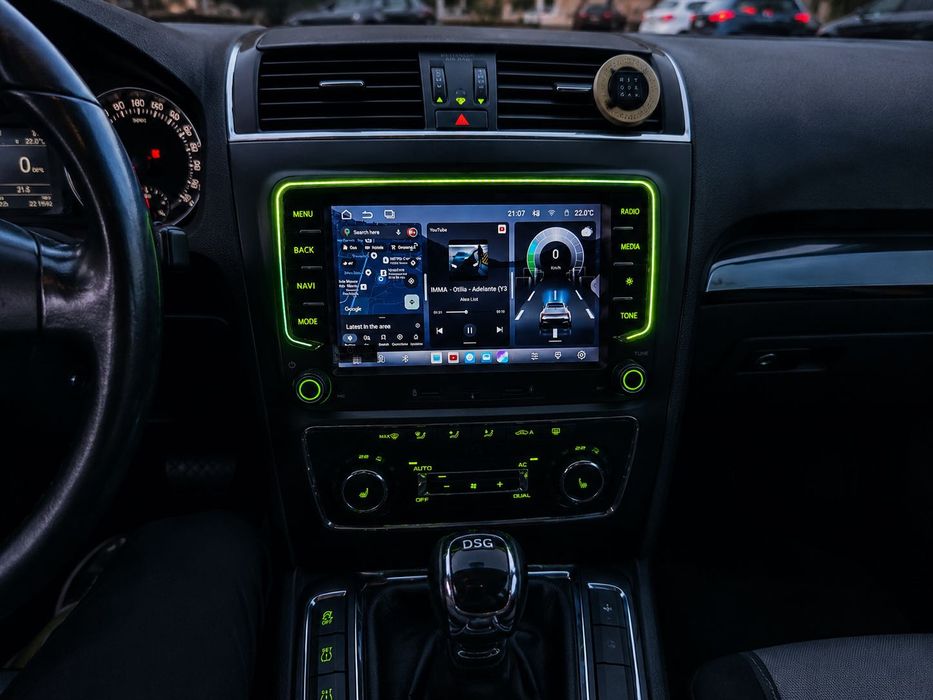 Vand navigatie dedicata Volkswagen/Skoda/Seat cu Carplay Wireless si AA, ambeintale qled