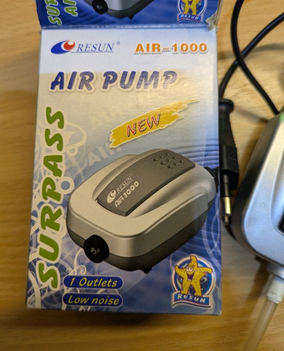Pompa de aer acvariu Resun Air 1000