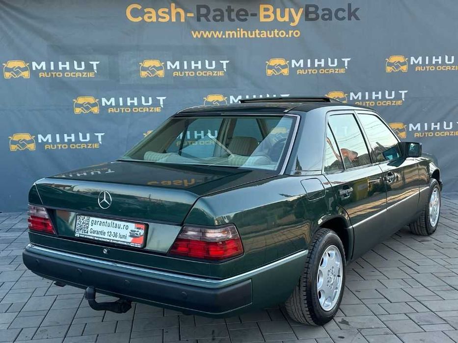 MERCEDES-BENZ E-Class 1990 — imagine 4