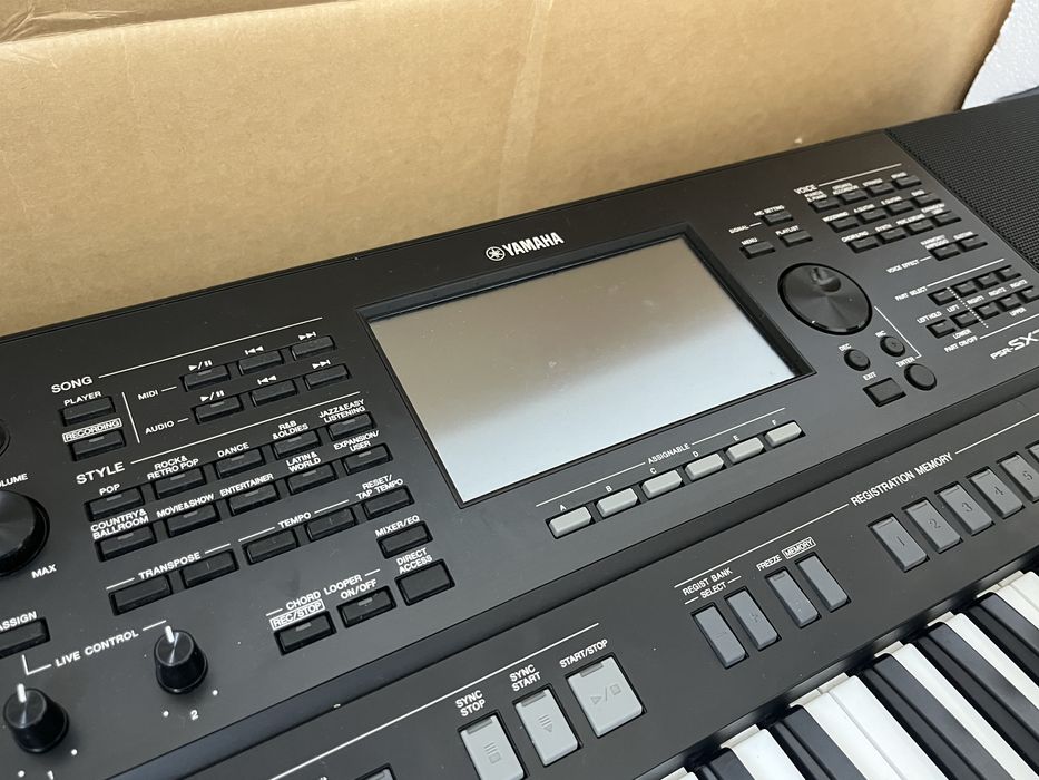 Синтезатор yamaha