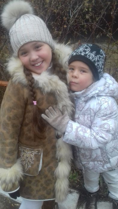 дубленка очень красивая классная!