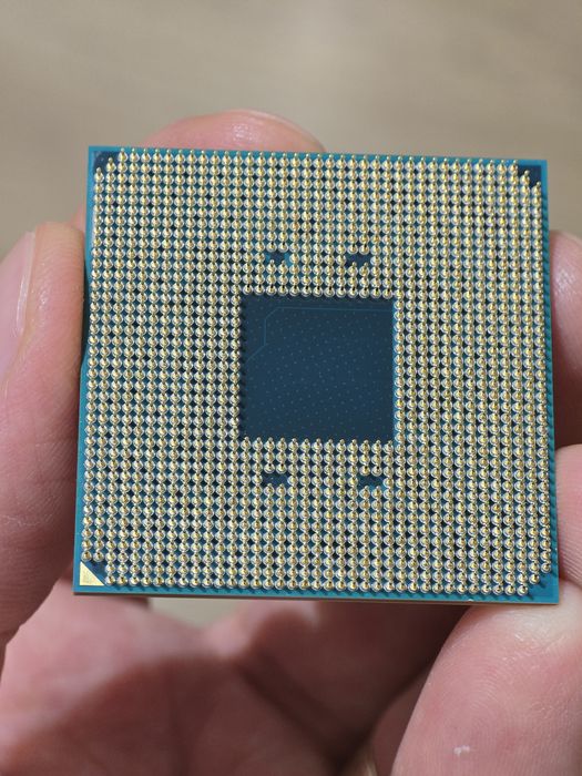 Procesor AMD Ryzen 5 2600 + Cooler stock