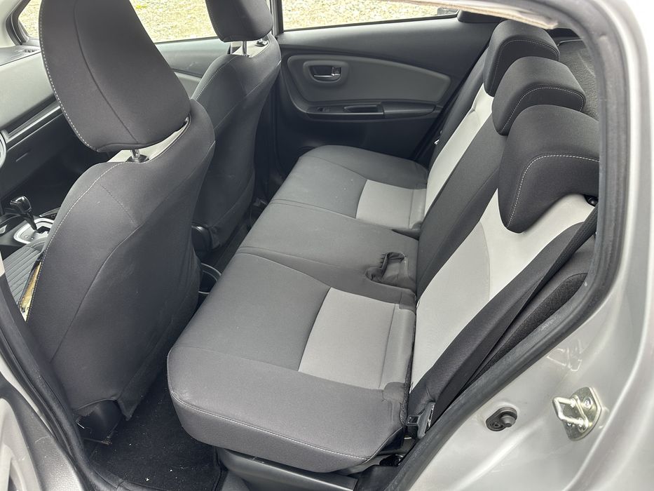 Toyota Yaris Тойота Ярис 2017 1.5 hybrid 100 кс НА ЧАСТИ!