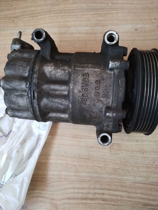 Компресор за климатик за Пежо 206 1.4хди 2007г