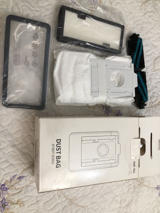 Робот пылесос б/у в отличном состоянии