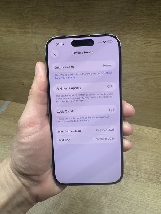 iPhone 15 PRO 128Gb Natural titanium 93% battery life