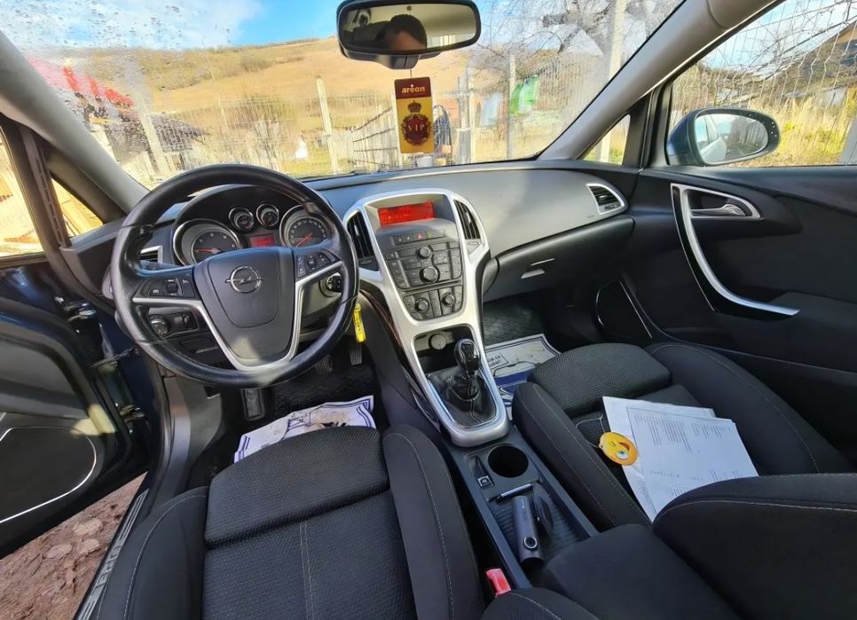 Opel Astra J 1.7 CDTI Euro 5