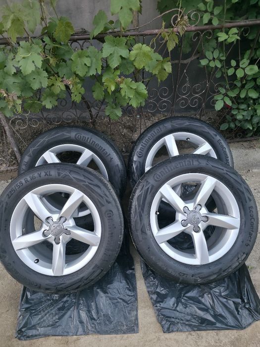 Vand Jenti Audi R16