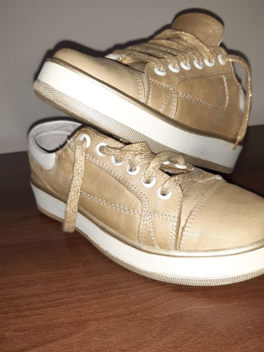 Pantofi Nicolis marime 36