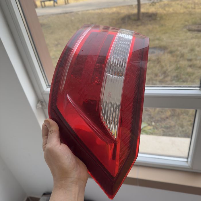 Фара на ладу приора новая