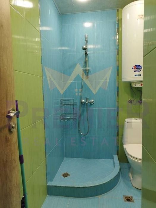 Дава се под наем Тристаен апартамент в Варна, Лятно кино Тракия - 78 кв.м за 612 € - Снимка #11