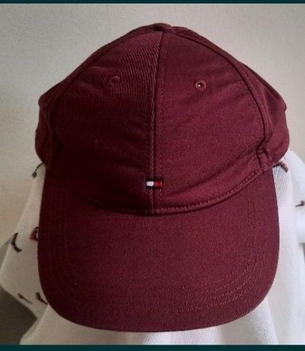 Tommy Hilfiger-Чисто Нова