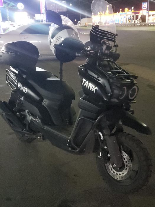 Продаю мопед танк
