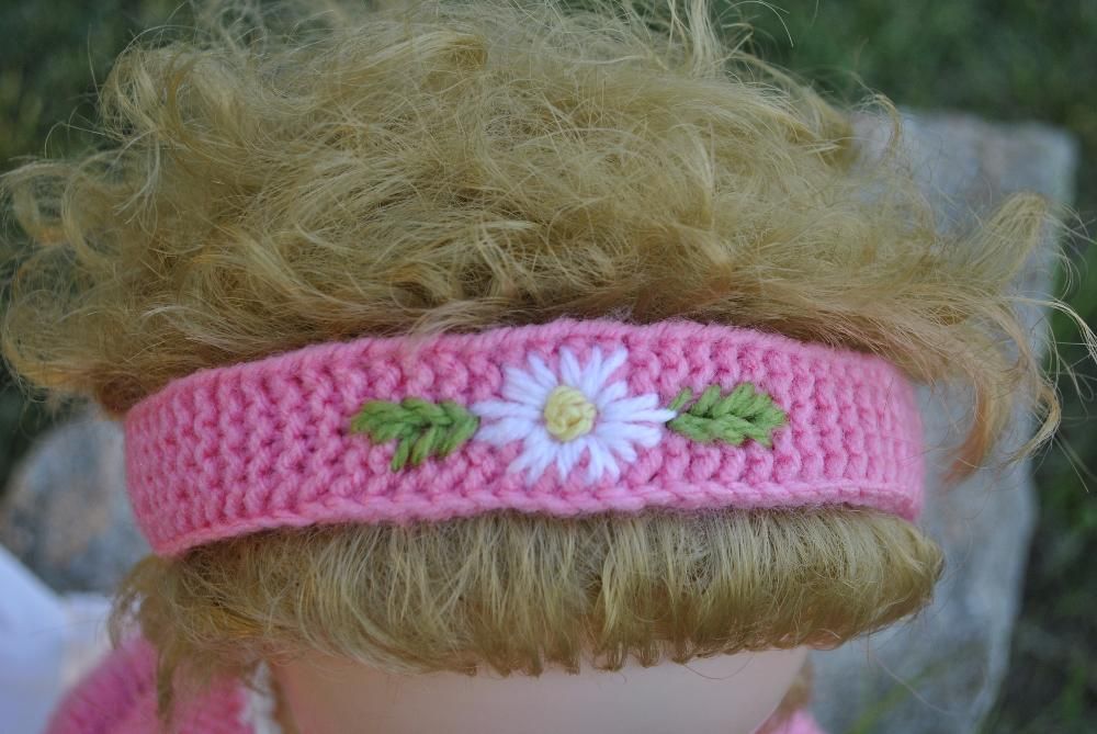 ръчно плетен розов к-т пола, елече, терлици,диадема НАМАЛЕНИ