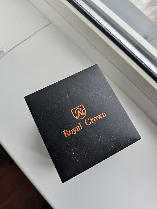 Женские часы Royal Crown