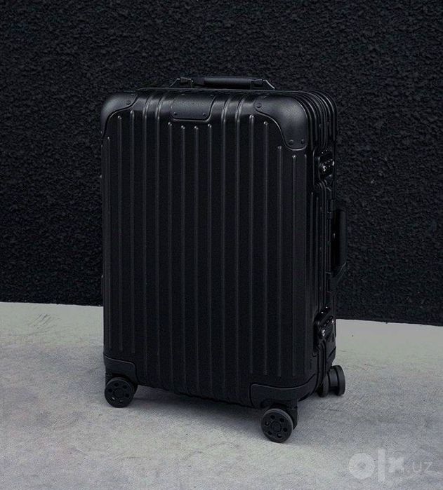 Чемодан Rimowa из алюминия (размер S)