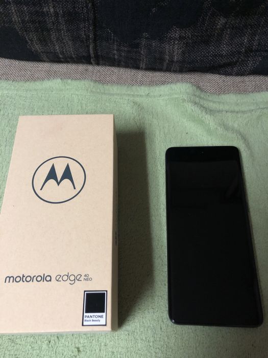 Motorola edge 40 neo 12 ram 256GB