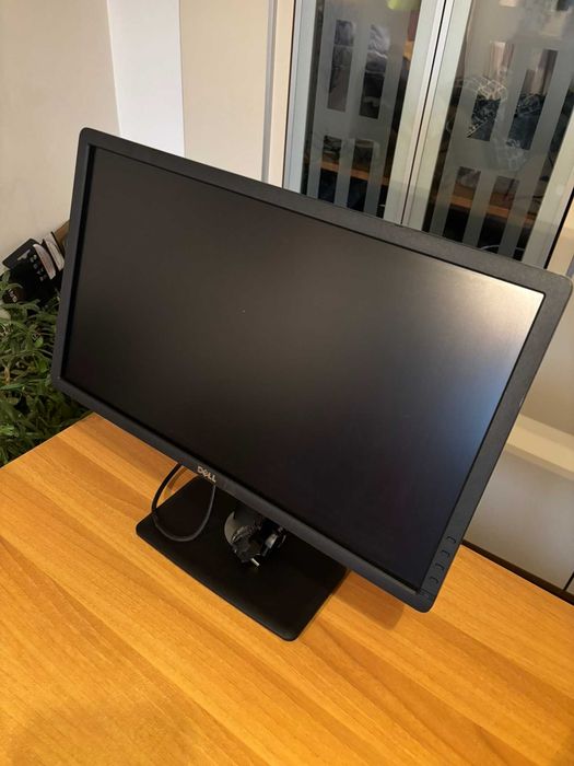 Монитор 23" Dell UltraSharp U2312HM