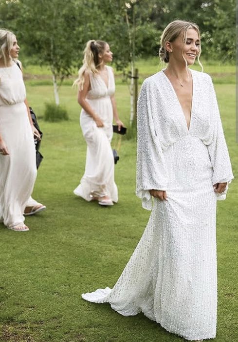 Rochie de mireasa noua la pret de inchiriere