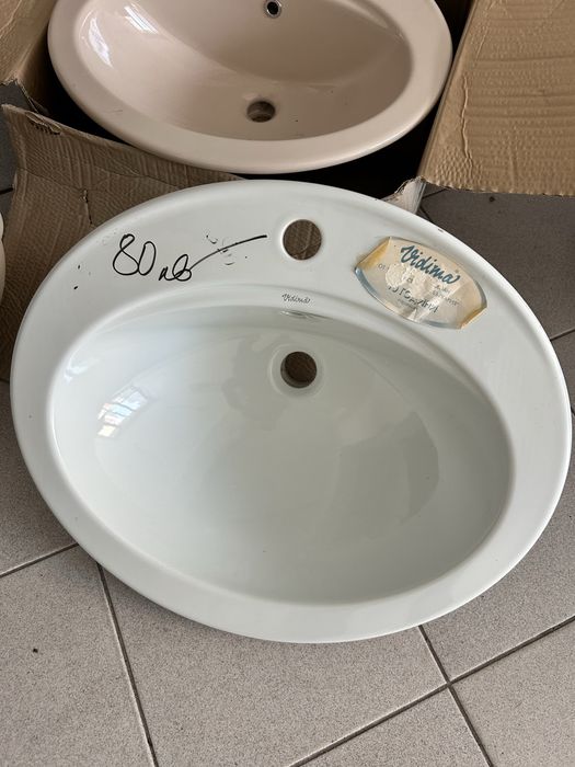 Мивки за вграждане върху плод 55 см.