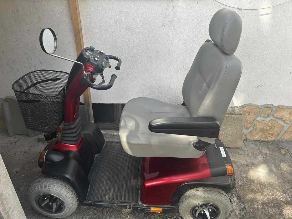 Електрически скутер/четириколка  Prima aktiv за възрастни хора