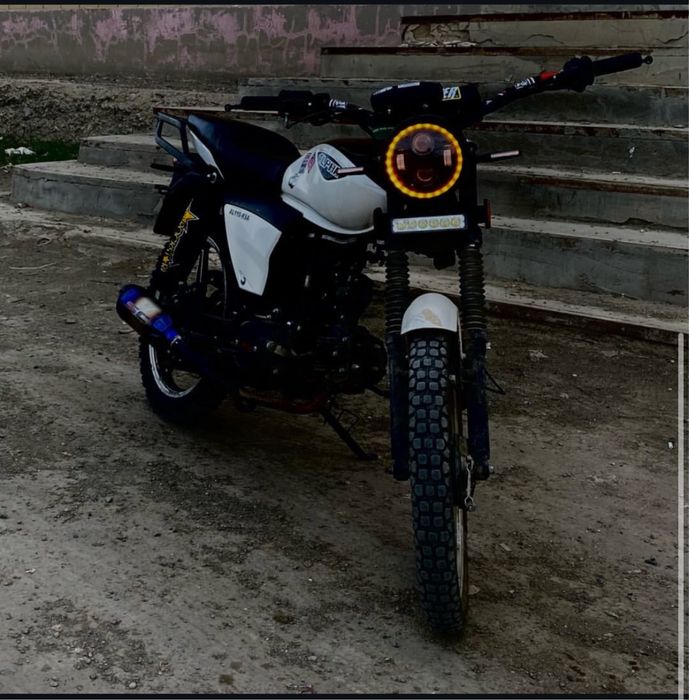 Продам мотоцикл Almator 110