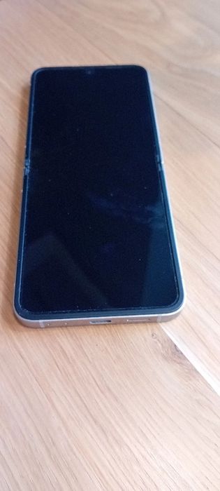 Samsung Galaxy Z Flip6