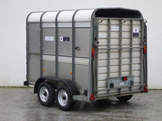 Transport animale vii autorizat orinde in Romania/ international