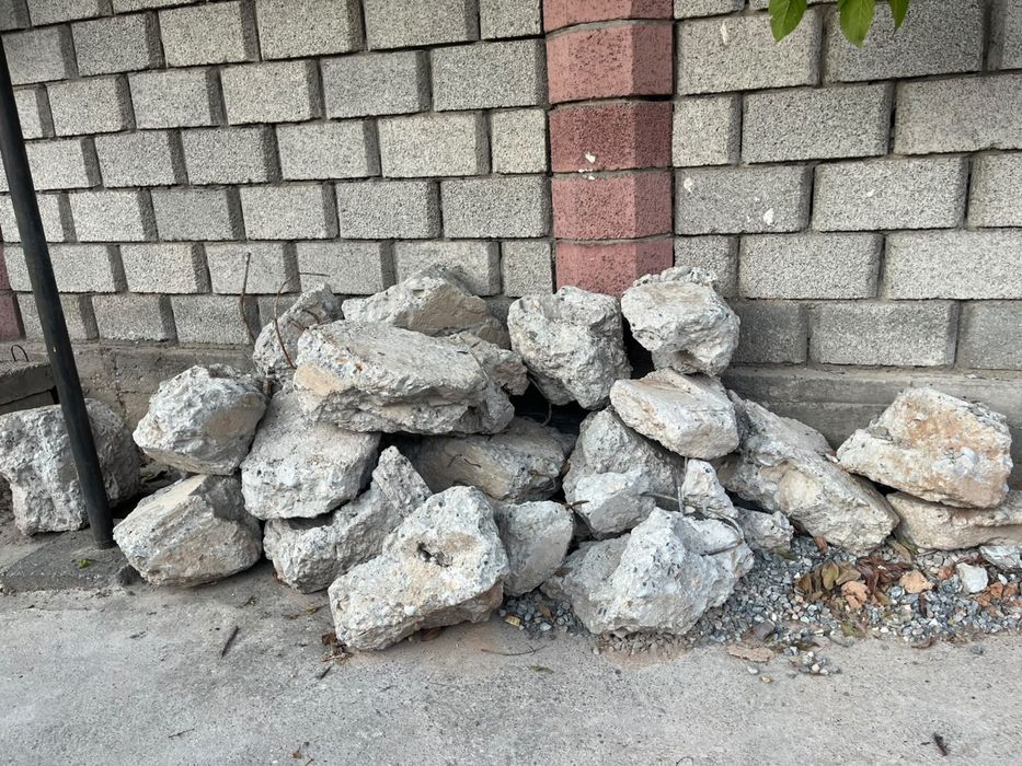 Отдам бут самовывоз